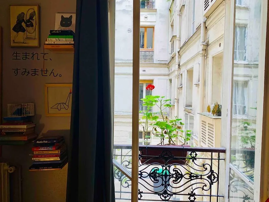 Artist Designed Flat In Central Area Montparnasse 파리