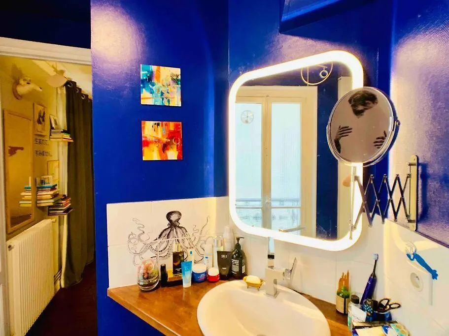 Artist Designed Flat In Central Area Montparnasse